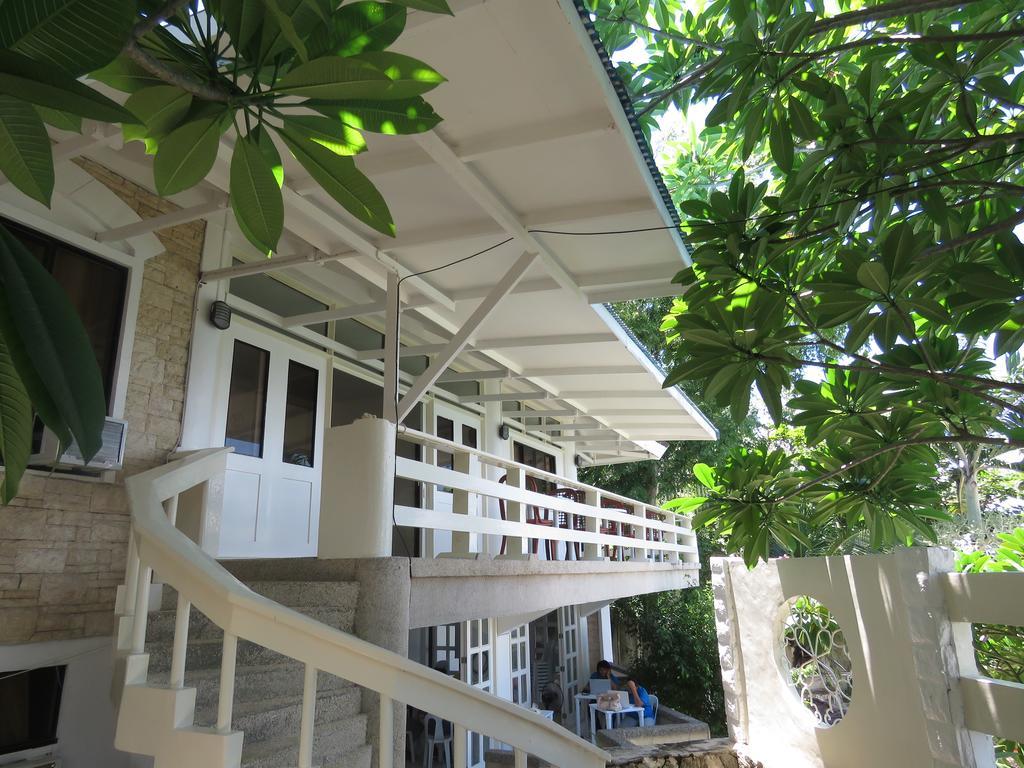 Hotel Aozora Seaside Mactan Lapu-Lapu City Esterno foto