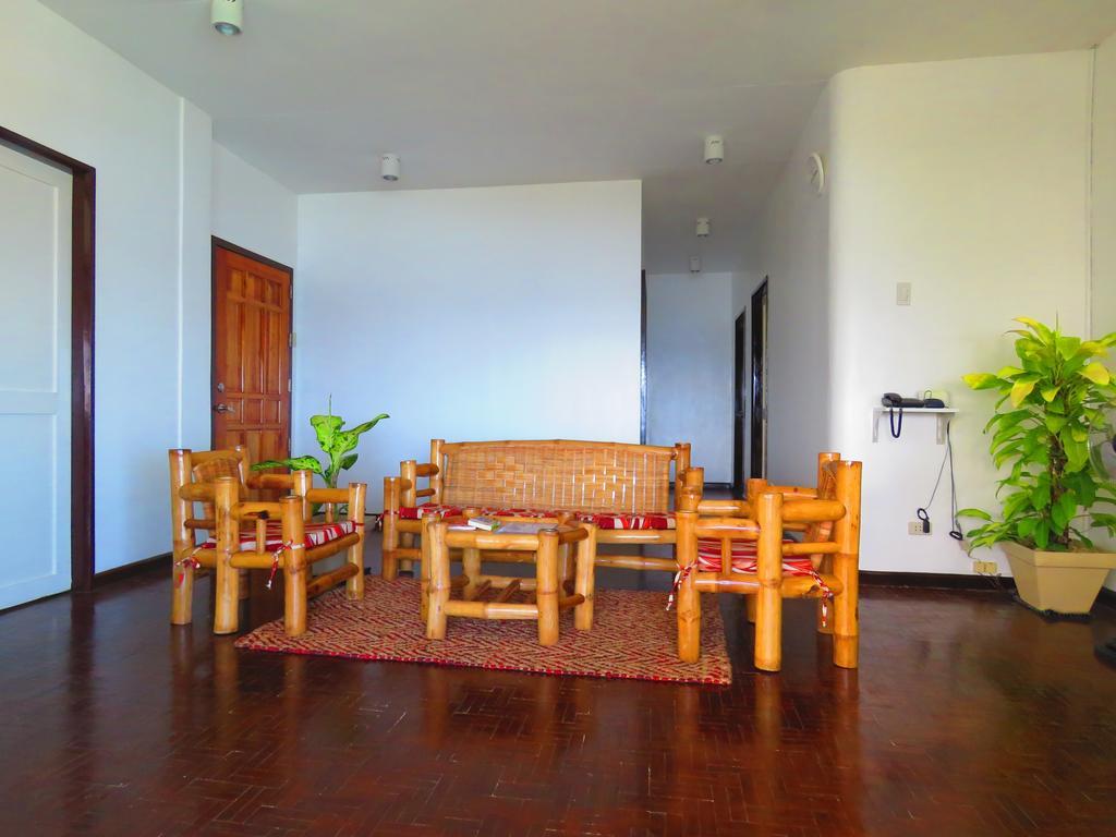 Hotel Aozora Seaside Mactan Lapu-Lapu City Esterno foto