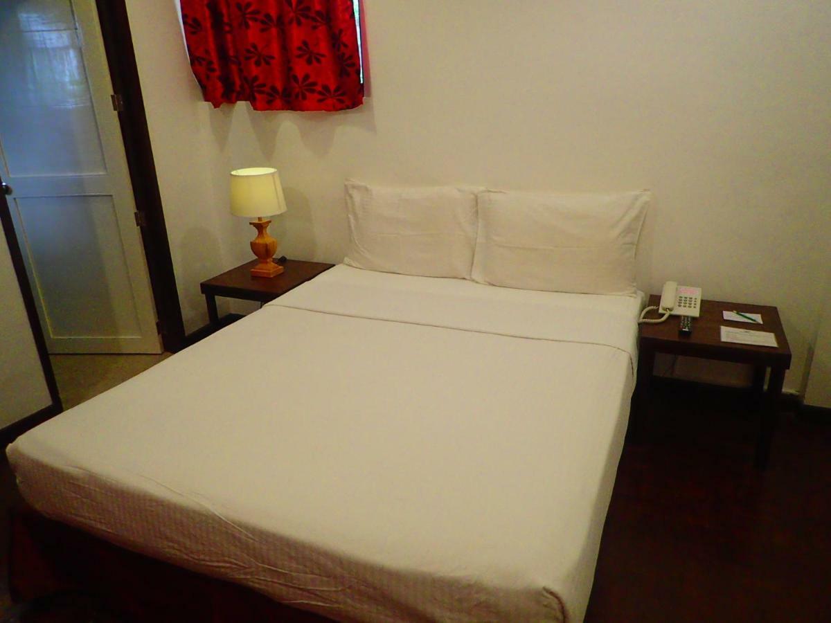 Hotel Aozora Seaside Mactan Lapu-Lapu City Esterno foto