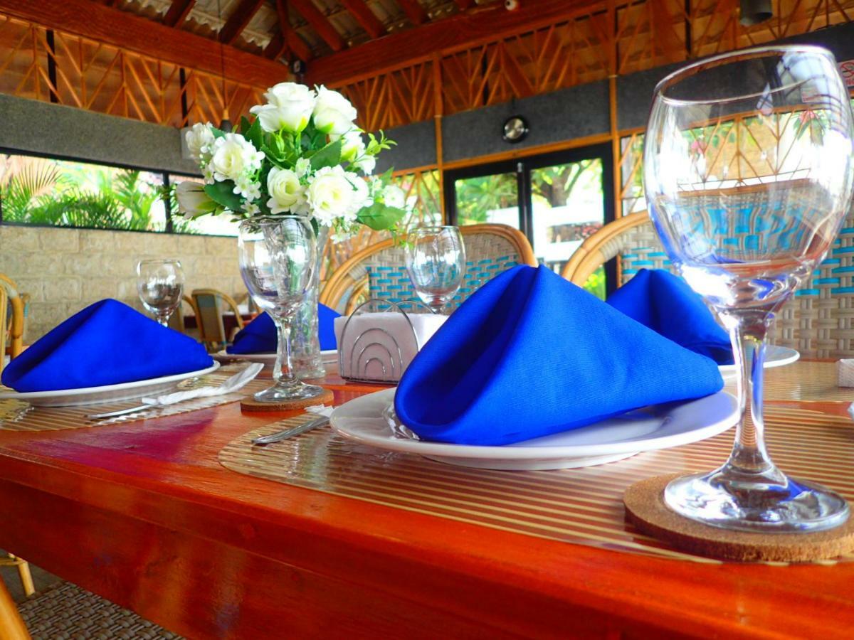 Hotel Aozora Seaside Mactan Lapu-Lapu City Esterno foto